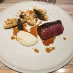 SUGALABO - 仙台 黒毛和牛　モリーユ茸　ホワイトアスパラガス