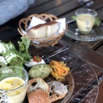 ラッテリア ベベ  カマクラ - 