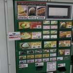 一蘭 - ボクはラーメン＋替玉のみ。いつもそう。