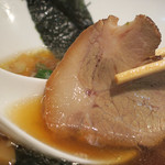 ななふく - チャーシュー喰らう