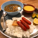 しゃけスタンド - カレー辛口 ウインナートッピング