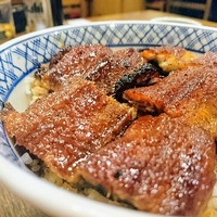 うなぎの新甫 - 上鰻丼～(*^.^*)