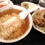 Ajino Chuuka Hagoromo - Cセット 地鶏唐揚げと麺（ごはん抜き）