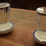魚三酒場 - 熱燗で乾杯♪１９０円×２