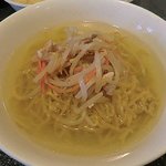 香港食堂 - ラーメン（バイキング料金に入っているオーダー品、麺がしっかりとしていて美味い）