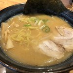 麺匠らーめん いせ屋 - 白味噌ラーメン♪