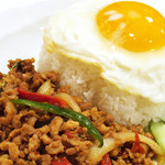 Minced chicken with basil stir-fried rice topped with fried egg ``Gai Pat Gapao Lat Khao Caidao''