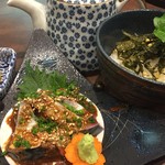 芝麻青花魚茶泡飯