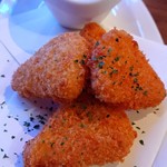 カフェ ダイニング カラー - カマンベールチーズフライ。