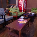 カフェ ダイニング カラー - 店内。
