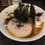 麺屋りゅう - 麺屋りゅう　醤油ラーメン大盛り850円