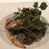 カランドリエ - 温菜 キノコとハンガリー産フォアグラのソテー アップ