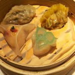 鴻臚 - 点心師「上田明訓」のお薦め点心７点。