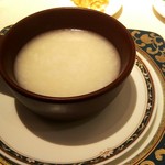 鴻臚 - 土鍋かゆ薬味いろいろ。