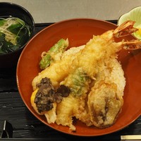 なにわ天ぷら 維心 - 黒トリュフと卵黄の海老天丼 1,000円