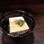 お通し（枝豆豆腐）