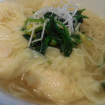 四川豆花飯荘 - 海老ワンタン麺；アップ