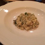 f - 蒸し鮑のリゾット 山菜のシャク