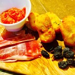 目黒オイスターバー - 生ハムコロッケ