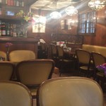 オトメ - クラシカルな喫茶店みたいな店内