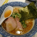 麵屋カモメ亭 - 普通のラーメン醤油(朝らー)