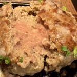 将泰庵DINER - ハンバーグの中心は薄っすらとピンク色