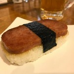 明石麦酒工房 時 - アメリカンフェアーメニュー、ハワイアンスパムむすび