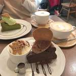 towa mowa cafe - 