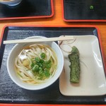 純手打うどん よしや - ぬるいかけうどん(小)とちくわ天