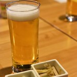 魚菜　わこん - サッポロ生ビール黒ラベルとお通し