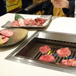 焼肉 東京苑 - 