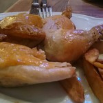 ツムビアホフ 新宿歌舞伎町 - ローストチキン