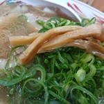 京都特製ラーメン 旭 - メンマ