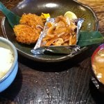 Takashima - 日替わり定食（メンチかつと豚生姜焼盛定食）