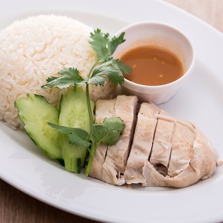 絶品カオマンガイ(海南チキンライス)