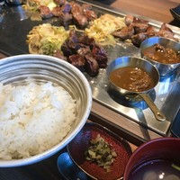 鉄板和食とワイン 萬鉄 - 
