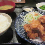 Kureshima - から揚げ定食