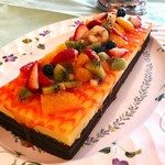 伊丹シティホテル - グランマルニエと赤のショコラ＠まったりしたチョコレートガナッシュとグランマニエの香り。酸味のオレンジムース