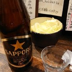 はなまる串カツ製作所 - 瓶ビールとつまみのキャベツ