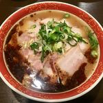 Torikatsu - 牛骨ラーメン黒 大  チャーシュー増