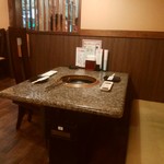 焼肉 金牛 - 内観