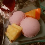 焼肉 金牛 - アイスクリーム　470円