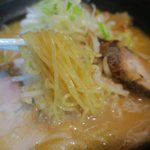 チャーシューラーメン・福水 - 麺は特徴無し