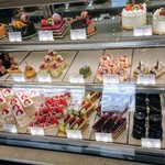 アンオー - ショーケース