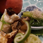 祇園 にし - 焼物　湯葉の東寺巻 蕗味噌添え　柚子味噌添え　花わさびのおひたし　煮牡蠣