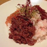 炭焼創作割烹 旬 - 海鮮丼のアップ