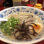 博多ラーメン まるひで - まるひでラーメン700円