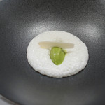 h Takumi - ルッコラのソルベ、羊のチーズを使った軽いムース