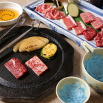 Yakiniku (Grilled meat) Aso Yogan-yaki (roasted on a hot stone) Assortment (1 serving)