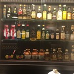 お酒の美術館 河原町三条店 - ミニチュアボトル